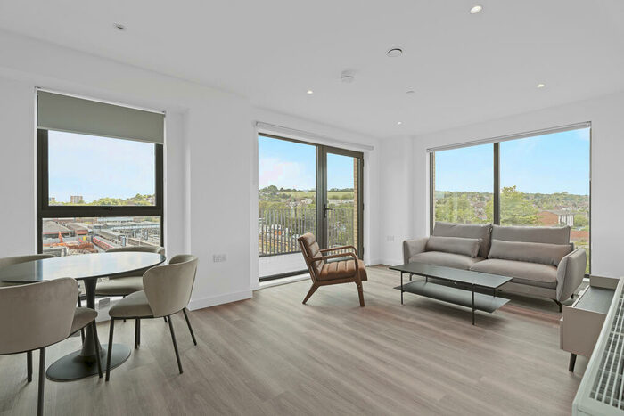 2 Bedroom Apartment To Rent In The Mint, Guildford Guildford, GU1