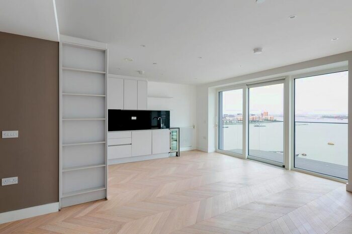 2 Bedroom Flat To Rent In Brigadier Walk, London, SE18