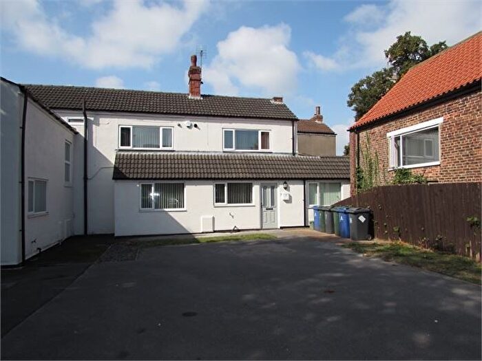 2 Bedroom Semi-Detached House To Rent In Vicarage Close, Hatfield, Doncaster, DN7