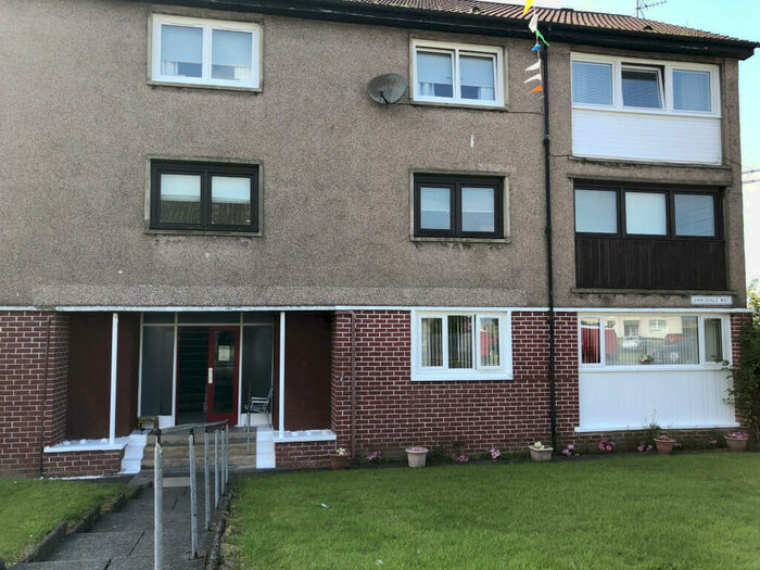 3 Bedroom Flat To Rent In / Arnisdale Way Rutherglen Glasgow, G73