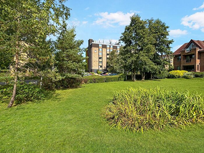 Studio To Rent In Manhattan Drive, Cambridge, CB4