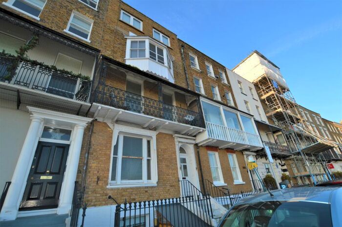 1 Bedroom Apartment To Rent In Nelson Crescent Ramsgate, CT11
