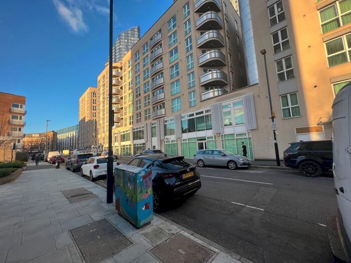 1 Bedroom Flat To Rent In Central Street, London, EC1V