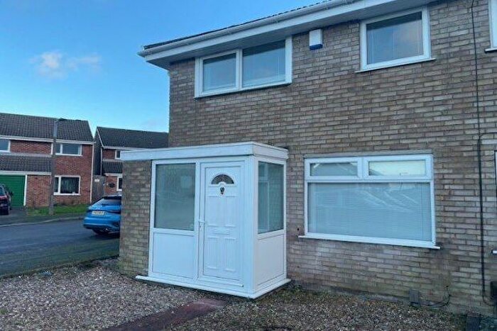 3 Bedroom End Of Terrace House To Rent In Windsor Road, Nottingham, NG16