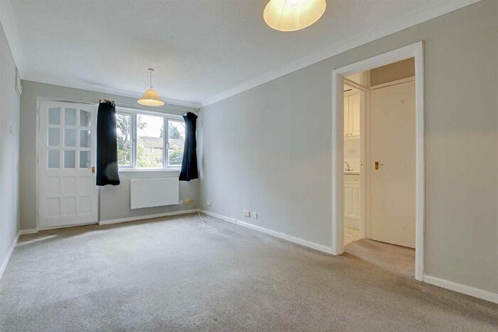 1 Bedroom Apartment To Rent In Bercham, Two Mile Ash, MK8