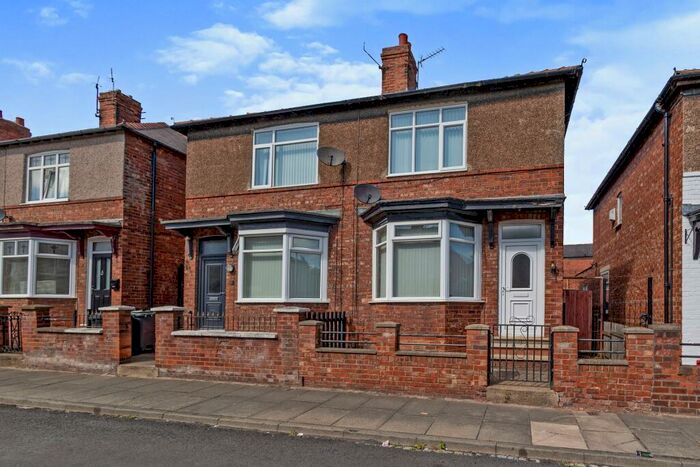 3 Bedroom Semi-Detached House To Rent In Crosby Street, Darlington, County Durham, DL3