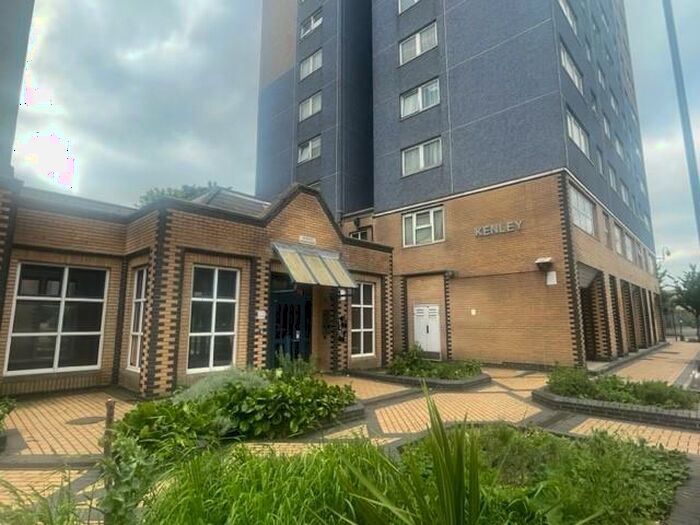 2 Bedroom Flat To Rent In Hornchurch, Gloucester Road, Tottenham, London, N17