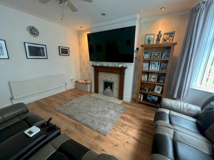 2 Bedroom House Of Multiple Occupation To Rent In Verne Road, North Shields, North Shields, Tyne And Wear, NE29