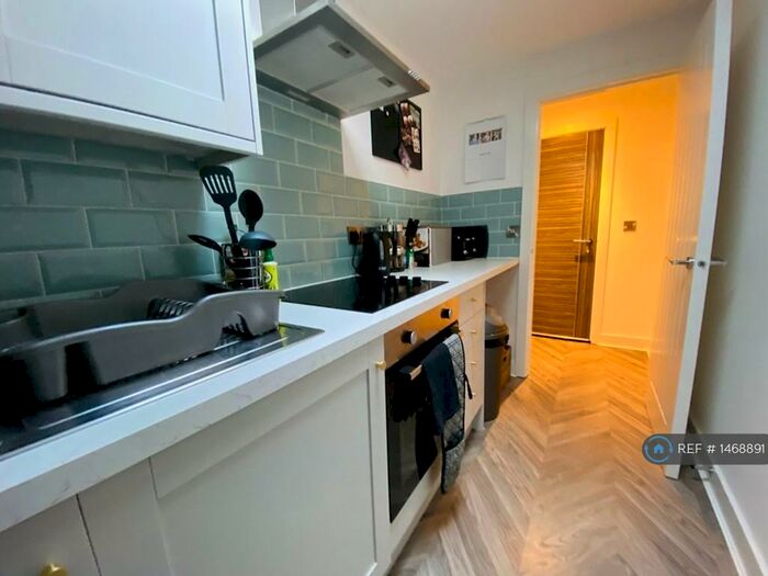 1 Bedroom Flat To Rent In Berkeley Court, Doncaster, DN1