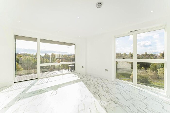 2 Bedroom Flat To Rent In Abbotsford Court, Royal Waterside, Lakeside Drive, London, NW10