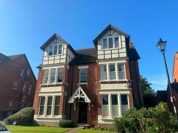 1 Bedroom Flat To Rent In St Andrews Road, Bedford, MK40