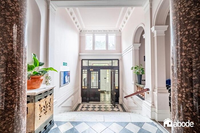 2 Bedroom Apartment For Sale In Holt House, Ullet Road, Sefton Park, Liverpool, L17