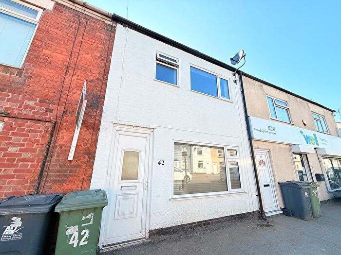 3 Bedroom Property To Rent In Nottingham Road, Somercotes, Alfreton, DE55