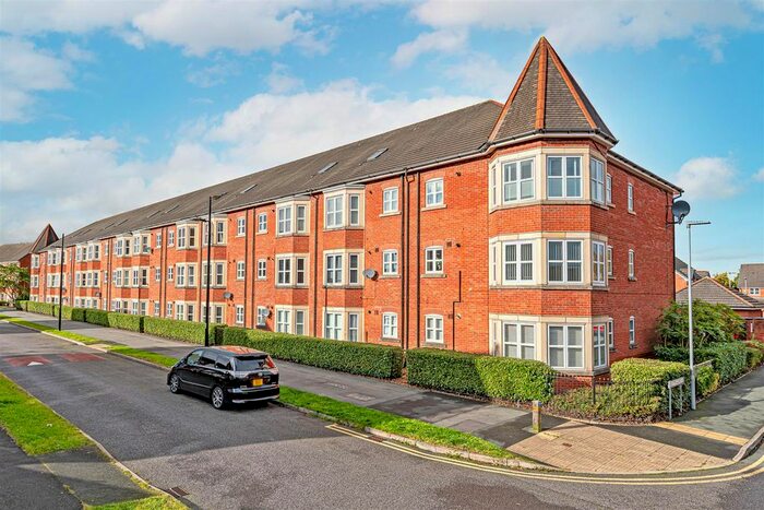 2 Bedroom Flat To Rent In Houston Gardens, Great Sankey, Warrington, WA5