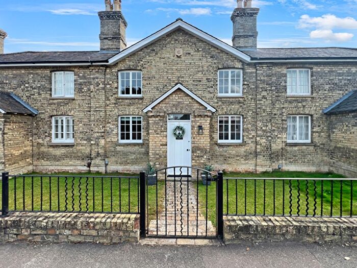 2 Bedroom Terraced House For Sale In High Street, Melbourn, Royston, SG8