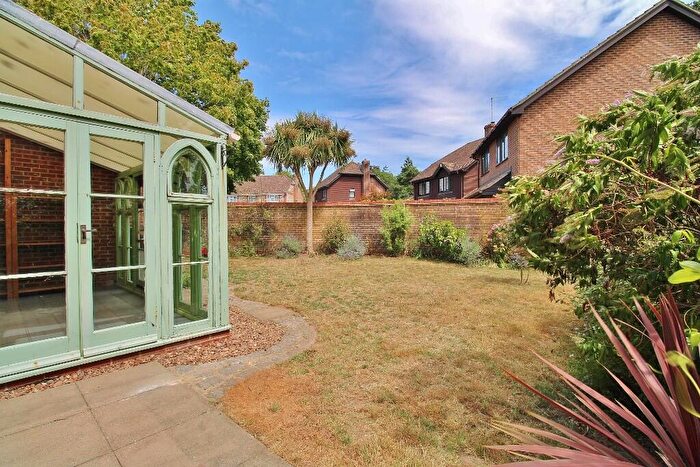4 Bedroom Detached House For Sale In Marks Tey Road, Stubbington, Fareham, PO14