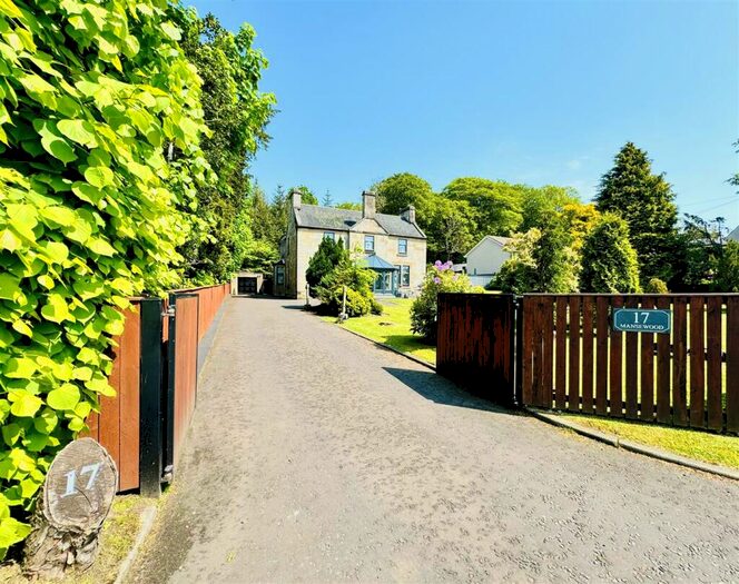 5 Bedroom Detached House For Sale In Church Road, Wishaw, ML2