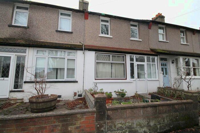 3 Bedroom Terraced House To Rent In North Avenue, Carshalton, SM5