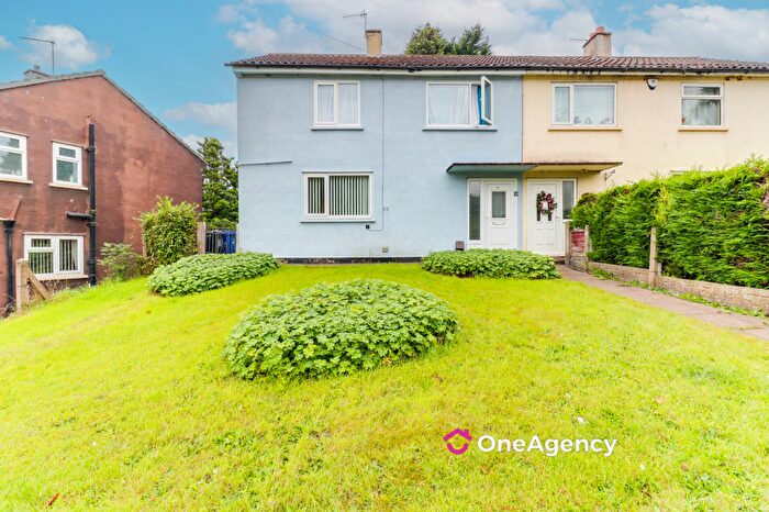 4 Bedroom Semi-Detached House For Sale In Buxton Avenue, Silverdale, Newcastle-under-Lyme, ST5