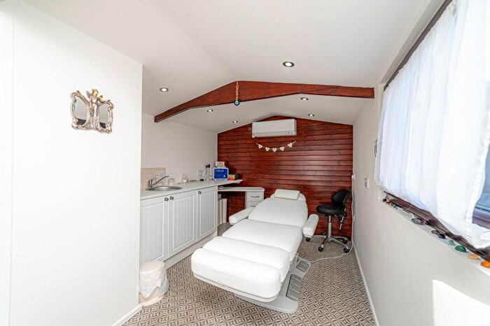2 Bedroom Semi-Detached Bungalow For Sale In Sandown Drive, Herne Bay, CT6