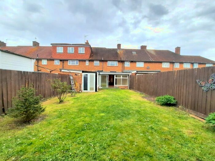 4 Bedroom Terraced House To Rent In Cygnet Avenue, Feltham, TW14
