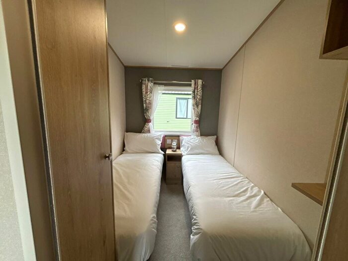 2 Bedroom Caravan For Sale In Gartmore, Stirling, FK8