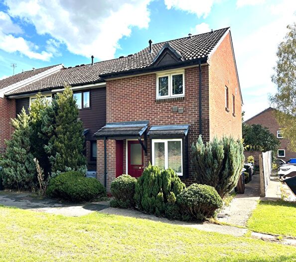1 Bedroom End Of Terrace House To Rent In Thorne Close, Kidlington, OX5