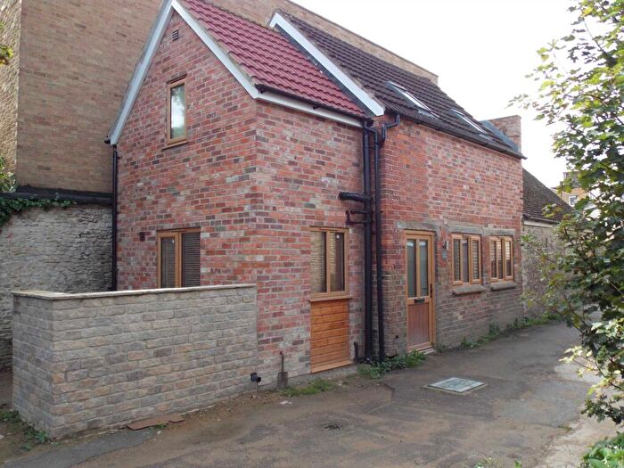 1 Bedroom Cottage To Rent In Cherry`s Yard, Backway Road, OX26