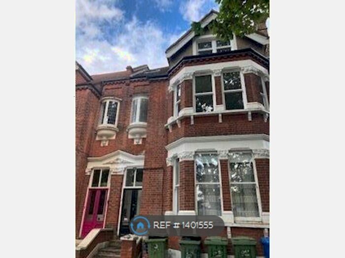 2 Bedroom Flat To Rent In Denmark Hill, London, SE5