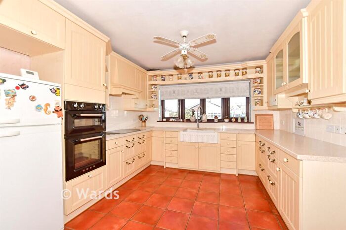3 Bedroom Detached Bungalow For Sale In Lawrence Gardens, Herne Bay, Kent, CT6