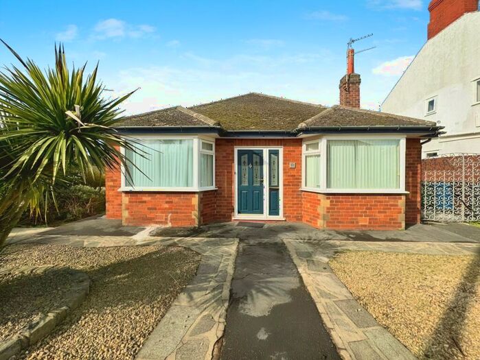 3 Bedroom Bungalow To Rent In Highbury Road East, Lytham St. Annes, Lancashire, FY8