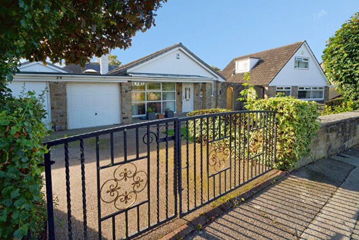 3 Bedroom Bungalow For Sale In Sellerdale Avenue, Bradford, BD12