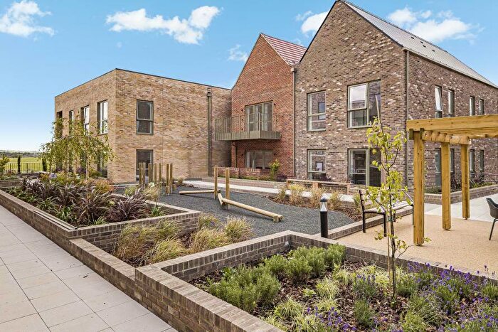 2 Bedroom Apartment For Sale In Newmarket Road, Cambridge, CB5