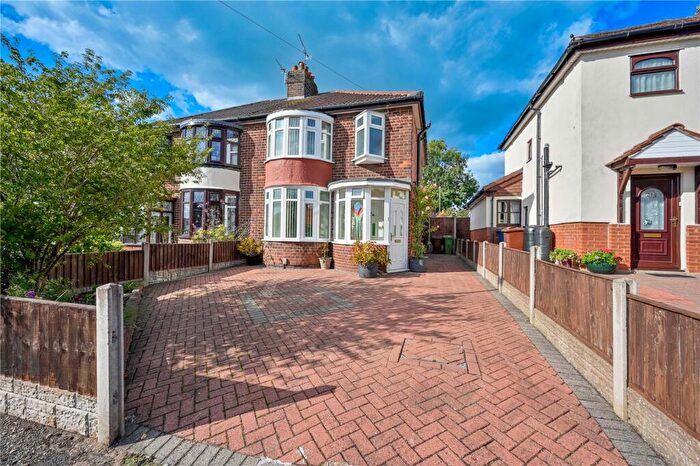 3 Bedroom Semi-Detached House For Sale In Woodlands Road, Trinity Fields, Stafford, Staffordshire, ST16