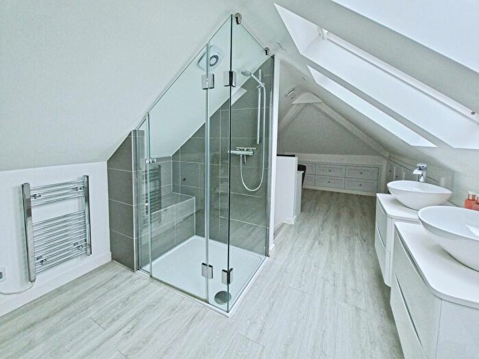 4 Bedroom Detached House For Sale In Main Road, Northampton, NN5