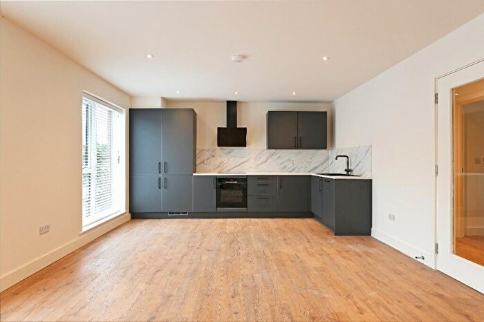 2 Bedroom Apartment To Rent In Little London Road, Sheffield, S8