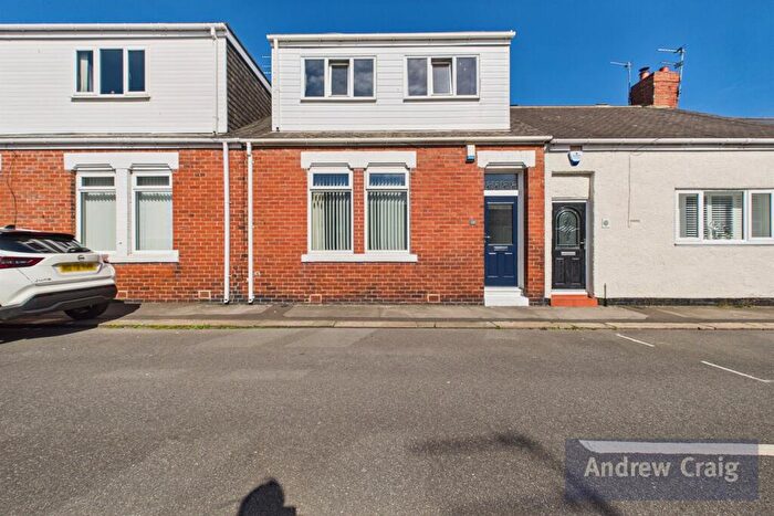 4 Bedroom Cottage For Sale In Francis Street, Fulwell, SR6