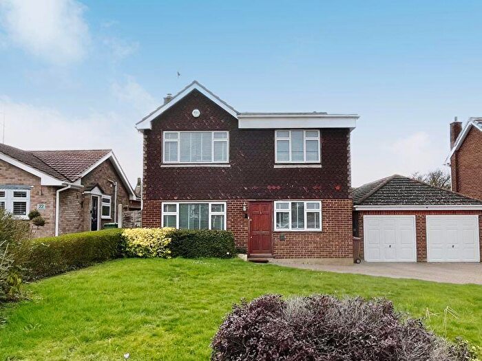 4 Bedroom Detached House To Rent In The Spinney, Orsett Village, RM16