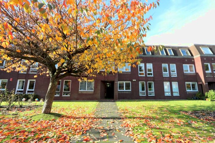 2 Bedroom Flat To Rent In Clarence Gardens, Glasgow, G11