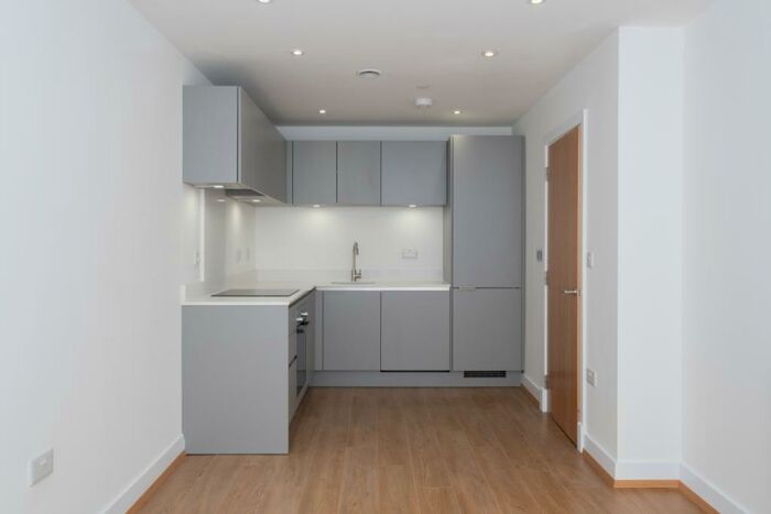 1 Bedroom Apartment To Rent In DovePark, Whyteleafe House, Well Farm Road, Whyteleafe, CR3