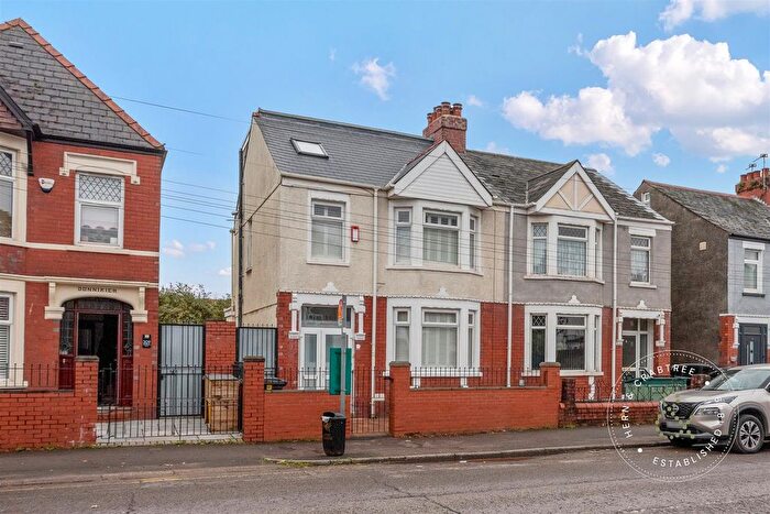 4 Bedroom Semi Detached House For Sale In Lansdowne Road, Canton, Cardiff, CF5