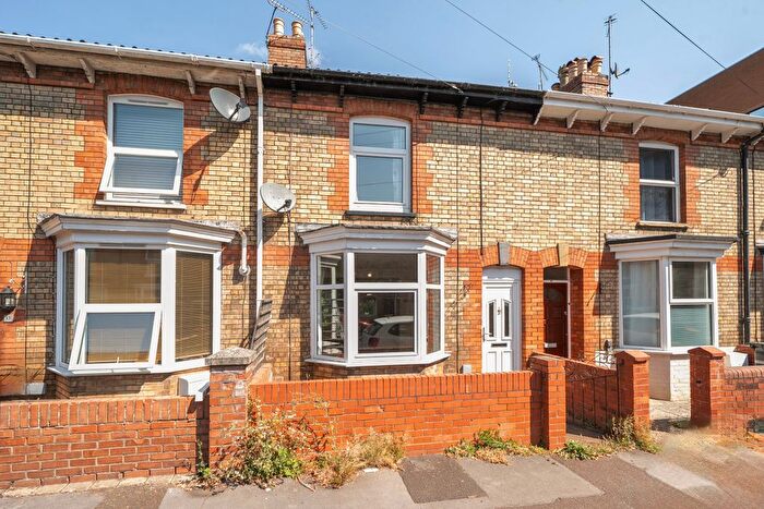 2 Bedroom Terraced House For Sale In Clarence Street, Taunton, TA1