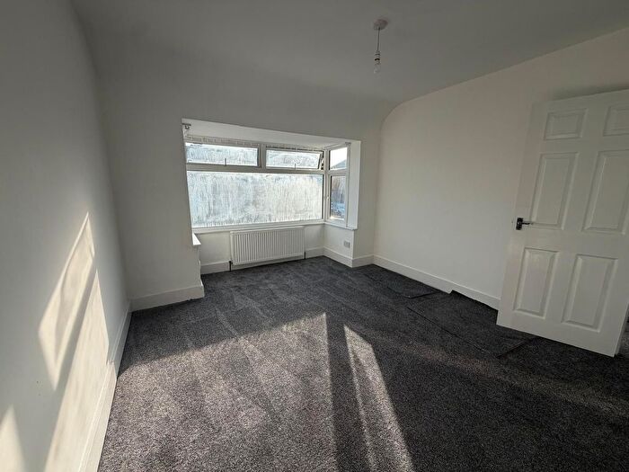 5 Bedroom Terraced House To Rent In Purcell Road, Greenford, UB6