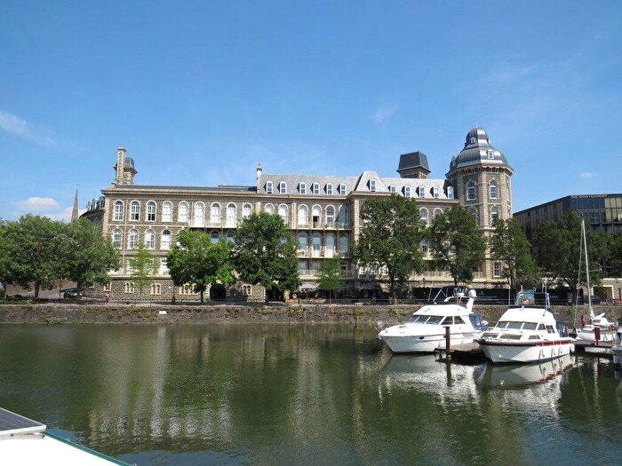 2 Bedroom Apartment To Rent In Redcliffe, The General, BS1
