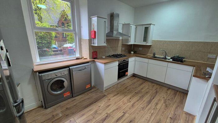 6 Bedroom End Of Terrace House To Rent In Burton Road, West Didsbury, Didsbury, Manchester, M20