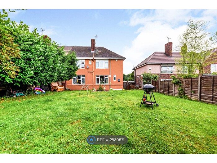 4 Bedroom Semi-Detached House To Rent In Cowper Avenue, Sheffield, S6