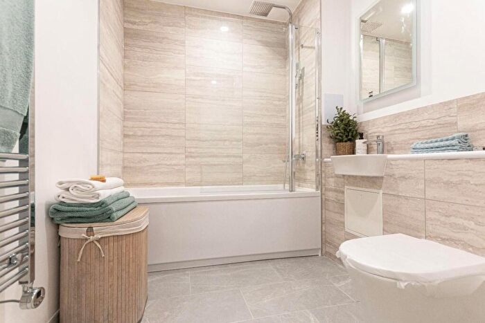 1 Bedroom Apartment For Sale In Goldstone Apartments, Newtown Road, Hove, BN3