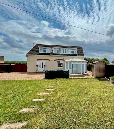 4 Bedroom Detached House For Sale In Elmcote Lane, Cambridge, Gloucester, GL2