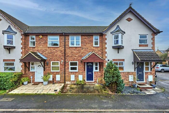 2 Bedroom Property To Rent In Farriday Close, Valley Road, St.Albans AL3