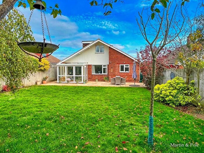 4 Bedroom Detached House For Sale In Shinfield, Reading, RG2